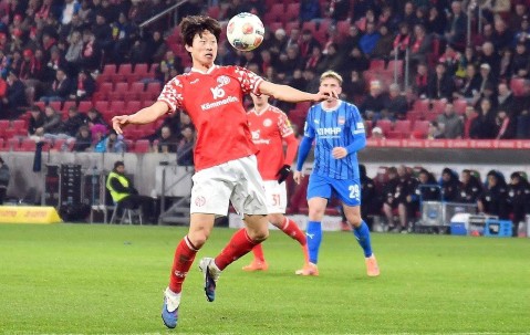 2-1,33岁韩国球员闪耀欧洲：率队终结连续12轮德甲不胜