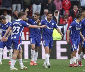 法甲卡位生死战！里昂死磕斯特拉斯堡：主场破颓势还是客场黑马逆袭？