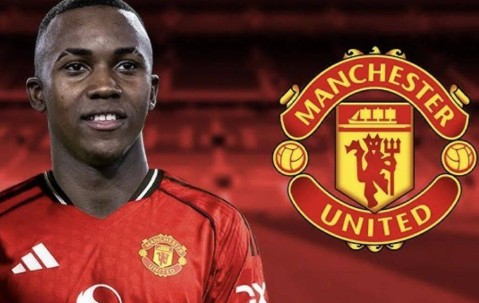 曼联中场新援即将前往曼市签约！新凯塞多转会费百万，正式加盟仍要等明夏