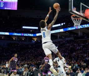 爱德华兹40分戈贝尔22+17 森林狼送独行侠9连败