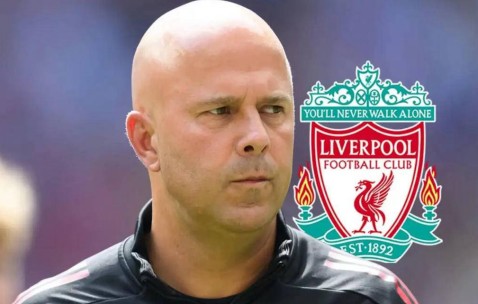 斯洛特必须带队进欧冠保住帅位！曝其有意离开，自认配得上执教皇马