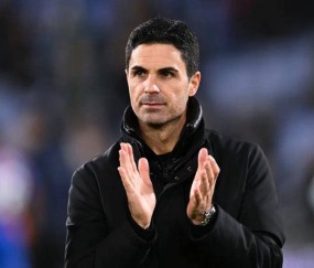 欧冠晋级形势分析：巴萨前景最被看好，其他三队面临挑战