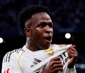 凌晨4点！皇马生死战：头号射手缺席，1.5亿天王扛旗冲6连斩，小将迎首秀