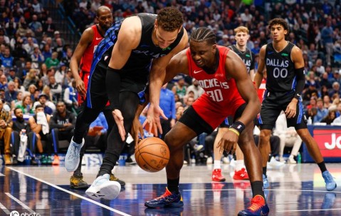 火箭双塔缺阵被浓眉打爆 伪争冠队又多一个新例证