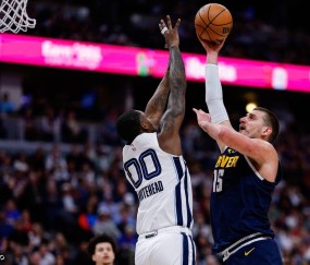 约基奇14+15+10默里26分 掘金大胜灰熊10连胜